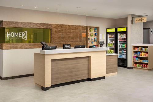 大堂, 邁爾斯堡機場希爾頓惠庭套房酒店 (Home2 Suites by Hilton Fort Myers Airport) in 佛羅里達州西南部機場區