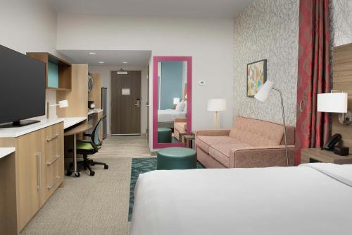 Home2 Suites by Hilton Fort Myers Airport - main image