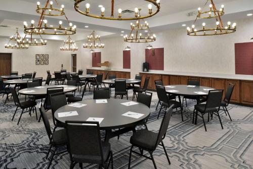 Hampton Inn & Suites Greensboro Downtown Nc - main image