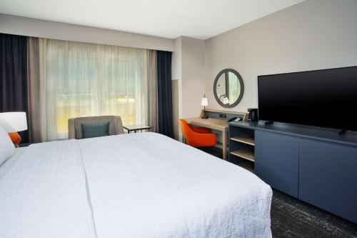 Hampton Inn & Suites By Hilton- Newark Airport Elizabeth