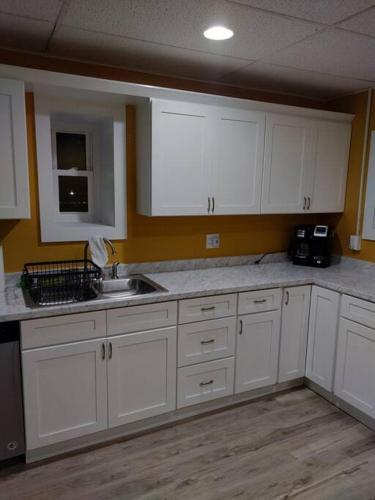 مطبخ, Unique Center Of Downtown Elmira in إلميرا