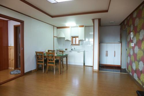 photo2