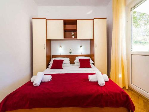 Holiday home in Jasenice 33303 - image 14