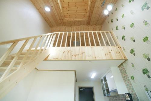 Sanbangsan Hot Spring Pension