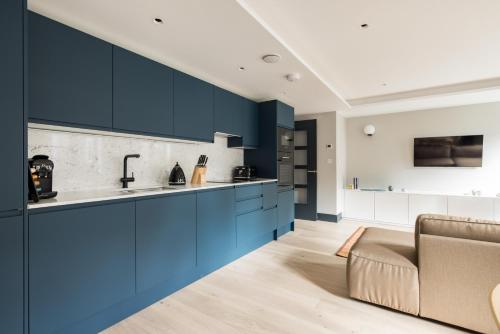 Covent Garden Apartments - main image