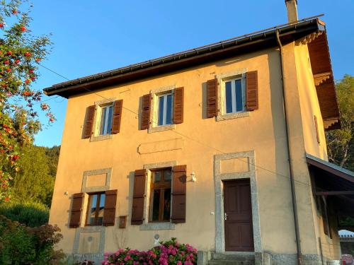 Maison Lugrin, 7 pièces, 12 personnes - FR-1-498-100 - Location saisonnière - Lugrin