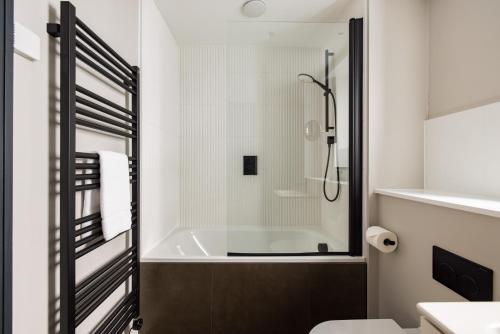 Covent Garden Apartments - image 10