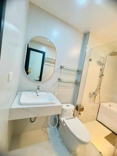 Deluxe Double Room with Balcony room in Khu phố Water Front