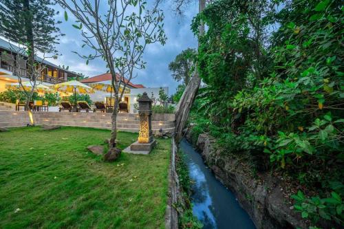 Riverside Villa near Canggu