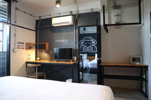 Blu Monkey Hub & Hotel Surat Thani