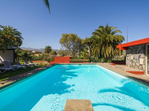 El Jardin de Santa Brígida with private pool, sauna & jacuzzi