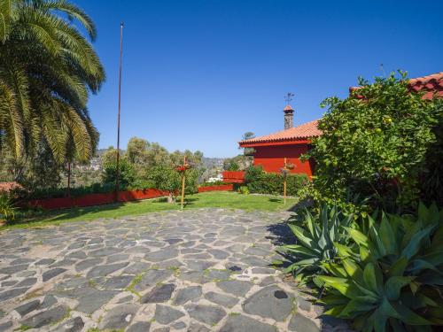 El Jardin de Santa Brígida with private pool, sauna & jacuzzi