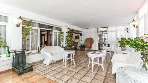 ردهة, Galaxia Boutique Hotel in مورو