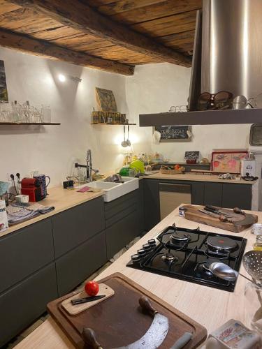 Maison de village de 1802, fraîchement rénovée à Beauvezer 04370 (Maison de village de 1802, fraichement renovee a Beauvezer 04370) in Beauvezer