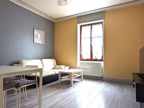Le Mirage - appartement 2 chambres, salon, cuisine equipee, parking et wifi gratuit - Baldersheim