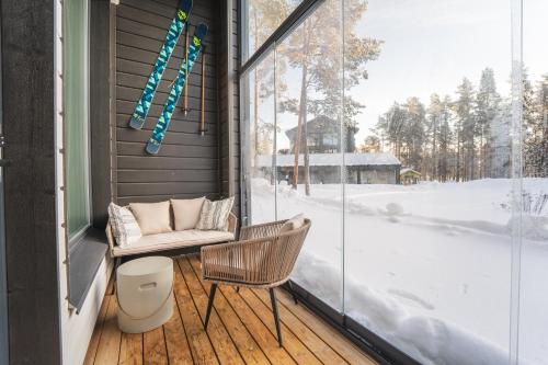 Балкон, Hilmantori Apartments by Hiekka Booking in Калайокі