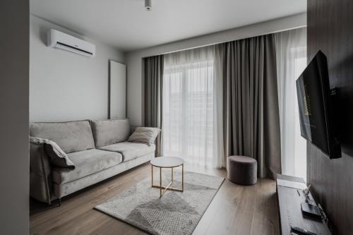 J&K Platinum Towers Room Type - Studio with Balcony
