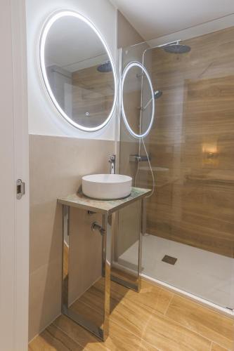Double Room image 2