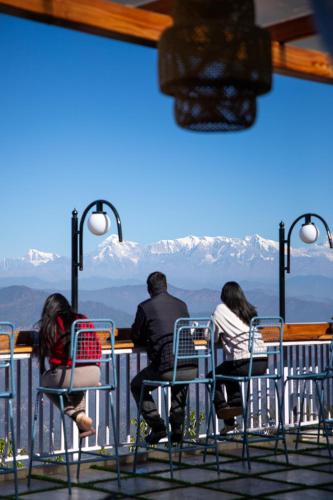 Kasar Himalaya Holiday Home, Binsar Rd