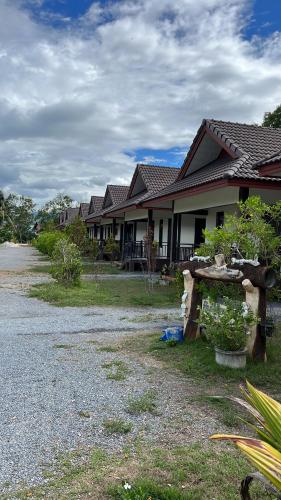 P&L21Resort near Hat Khanom - Mu Ko Thale Tai National Park