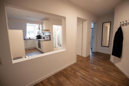 Queensize Bett & Netflix zentral, Idar-Oberstein (fotografie 11)