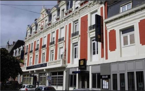 Logis Hotel & Restaurant - Le Mouton Blanc