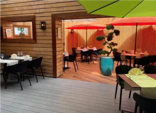 Logis Hotel & Restaurant - Le Mouton Blanc in Cambrai