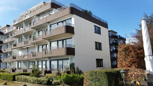 Apartment with Balcony image 9