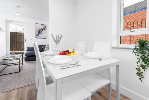 Instalaciones, Stylish Apartment - 2 Bedrooms - Balcony - Parking - Netflix - Wifi - 7MC in West Bromwich