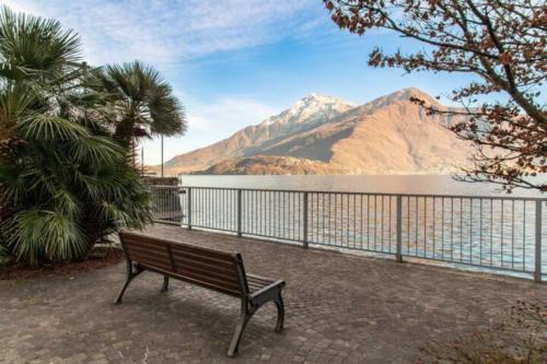 Superior One-Bedroom Apartment with Balcony