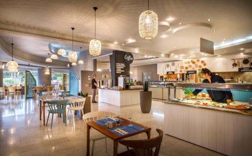 餐廳, Sunny Rabac by Valamar in 拉巴茨