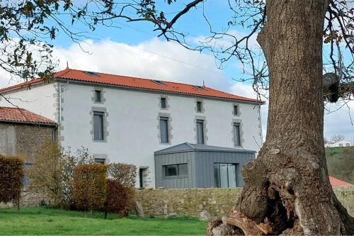 Viesnīcas āriene, LE FIEF GUIBERT Chambres d'hôtes - gîtes - élevage de lamas en Vendée (LE FIEF GUIBERT Chambres d'hotes - gites - elevage de lamas en Vendee) in Le Poiré-sur-Vie
