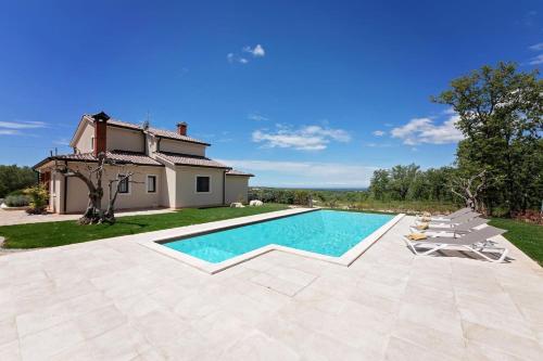 Villa Marchi with 3 bedrooms and pool in Vizinada