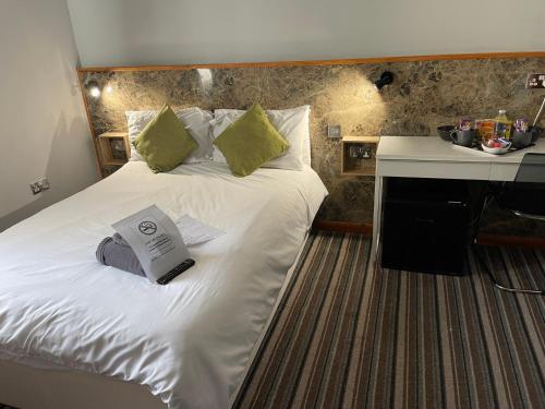 Six Bells Hotels Room Type - Double Room