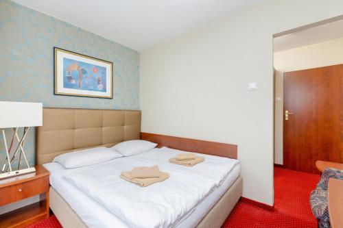 Gryf Resort Międzywodzie – Miedzywodzie, KY