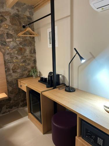 Living Yard Acropolis - image 7