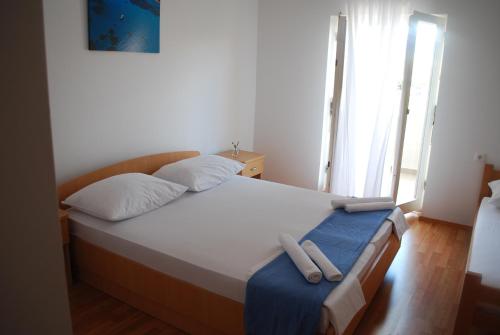 Lokunja Bed&Breakfast - image 7