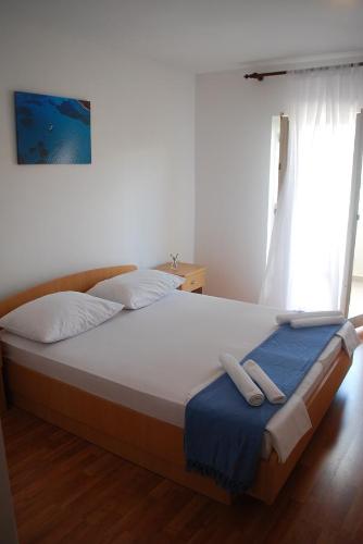 Lokunja Bed&Breakfast - image 12