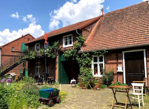 Ferienwohnung ,,Zur Alten Mühle'' im Storchendorf Rühstädt