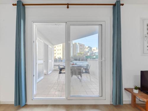 Apartment Platja de Roses-9 by Interhome