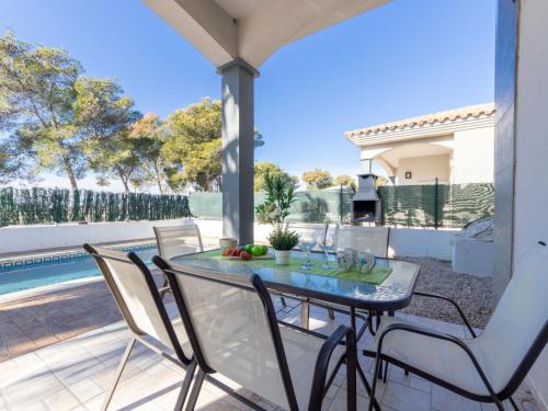 Holiday Home Gaviota 7 by Interhome in Riumar