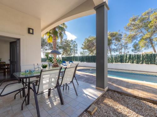 Holiday Home Gaviota 2 by Interhome in Riumar