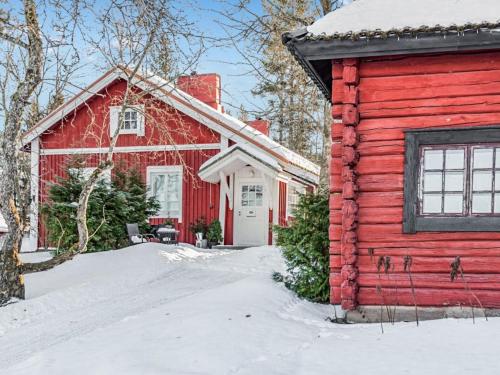 Holiday Home Isopehtoori by Interhome - Location saisonnière - Hirsjärvi