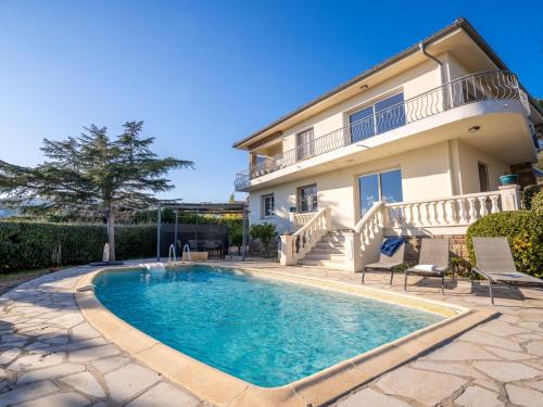 Holiday Home Gisele by Interhome - Location saisonnière - Fréjus