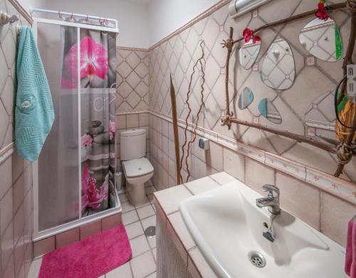 suihku, Hostel Los Duendes del Sur in Tenerife