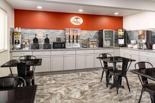 المرافق, Super 8 by Wyndham Columbus/Edinburgh in Columbus