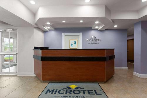 Microtel Inn and Suites - Zephyrhills in Zephyrhills, USA