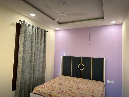 Serene, charming and party friendly Farmhouse sec 150 Noida