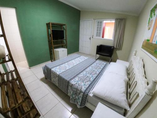 Standard Double Room image 2