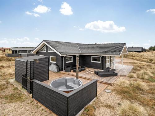 Holiday Home Tola - 450m from the sea in Western Jutland by Interhome